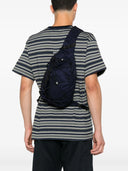 나'm 아무데도 가지 않습니다.