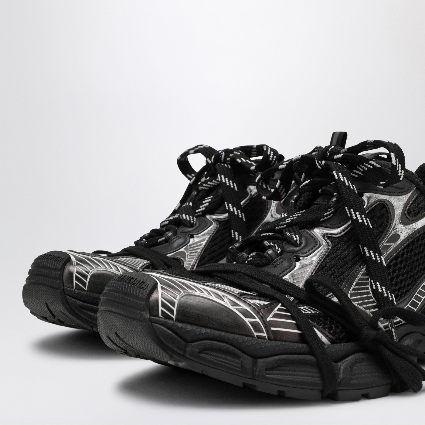 【極選】CallawaySolaire in BALENCIAGA 【高級】 Balenciaga Black Clear Sole Triple S Sneakers - Size 35