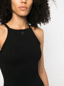 Courreges الأعلى مع التطريز