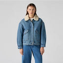 ♪ ICH'm Derjenige, der 's Habe alles ♪