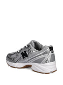New Balance 740