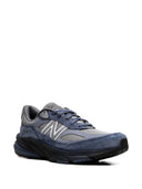 New Balance 990
