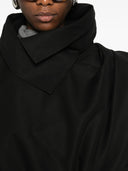 ♪ Jeg er den som har alt ♪