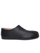Maison Margiela Tabi Loafers In Black Lear