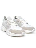 Zapatillas de tela beige stuart weitzman