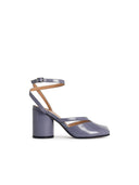 Maison Margiela 'Tabi' Purple Lear Sandals
