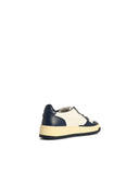 Autry 'Medalist Low' hvide og blå Lear sneakers