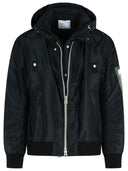 Chaqueta de nylon negro de Sacai