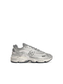New Balance'1000'银色织物混合运动鞋
