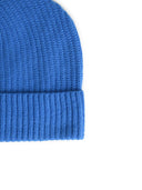 Zeven meter lichtblauwe wollen beanie