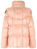 Kurze Daunenjacke „Parana“ von Moncler aus hellrosa lackiertem Nylon