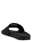 Slide "campagna politica" di Balenciaga