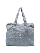 ♪ أناm الشخص الذي"s حصلت على القوة ♪