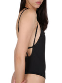 Manebi 전체 의상