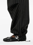 Je'm Je ne vais nulle part.