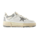 Forty Two Sneakers Golden Goose Deluxe Brand Leather White