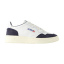 Medalist Low Sneakers Autry Leather White