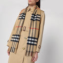 Burberry Cashmere Schal mit Scheckmotiv