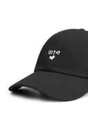 Cappellino con logo a cuore di Arte Anversa
