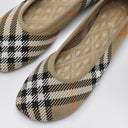 Burberry baby ballerina in controllo sabbia
