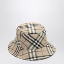 Chapeau de seau de motif de contrôle Burberry avec broderie EKD