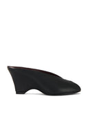 Mule con punta aperta e mantello Khaite 75