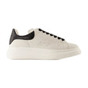 Baskets surdimensionnées Alexander McQueen Leather blanc