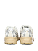 New Balance 740