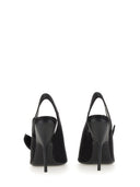 Sandale de ferragamo avec arc asymétrique