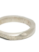 Paura Ara Anello