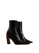 Khaite Nevada Ankle Boots In Black Rippled Leather