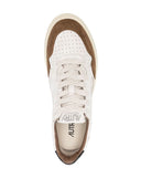 Autry perforerede sneakers med indsatser