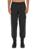 Pantalon de jogging sur l'île Stone