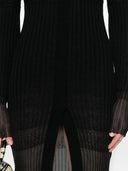 Attico V hals midi -kjole