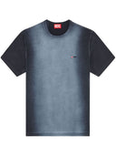 Diesel t ajuste Q2 Camisa Características de la camiseta de algodón negro logotipo de tejido de tejido de algodón en el efecto de gradiente de pecho