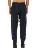 Pantalon de jogging sur l'île Stone