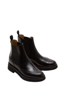 Stivale brogue del Chelsea Church in pelle di fumé lucida