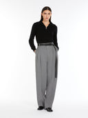 Max Mara Sweters Black