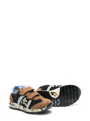 Premiata는 운동화 "Lucy"가 될 것입니다.