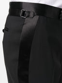 Bi 탄성 캔버스의 Tom Ford Shelton 이브닝 복장