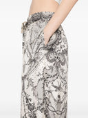 Zimmermann -Kordelstringhose