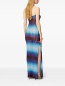 표백 된 효과가있는 Missoni 드레스