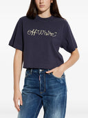 Uit wit t -shirt met geborduurd logo