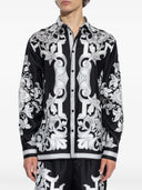 Camicia di seta Versace con stampa barocca