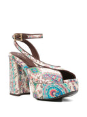 Etro Plateau-Sandalen mit Paisley-Muster und Absatz