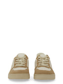 Veja Sneaker "V 10"