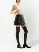 Courreges اندلعت تنورة صغيرة