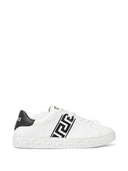 Versace Sneakers mit Greca-Stickerei