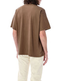 李维s T恤和Polos Brown