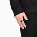 NOVE25 Chevalier Quadrato Puntinato con Pietra Onyx Ring